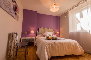 Photo n°14 de Gite de La Maison Rouge à Vitrac (Vacances à la ferme)