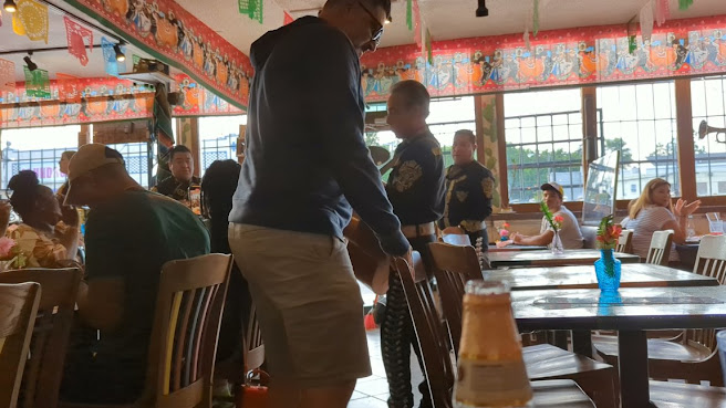 La Jalisciense Supermercado Y Taqueria by null