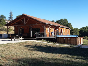 Photo n°4 de Ami Bois L'isle Jourdain à L'Isle-Jourdain ()