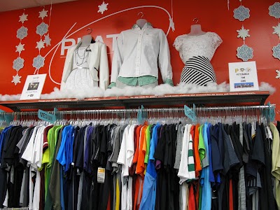 Photos of Plato's Closet Pittsburgh