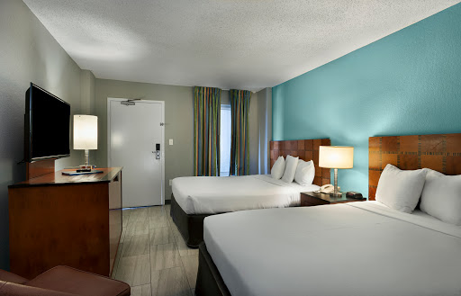 Crown Reef Beach Resort and Waterpark - Thumbnail