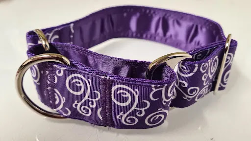 Moths Collars - Visual