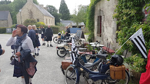 Photo n°9 de AUX ANGES à Guern (Salle de concert)