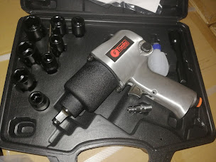 Photo n°18 de DSTOCK41 à Bléré (Magasin d'articles de sports mécaniques)