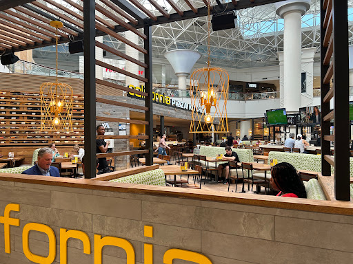 California Pizza Kitchen at Lenox - Thumbnail