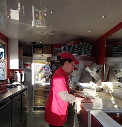 Photo n°14 de Le Kiosque à Pizzas Montargis/Châlette Sur Loing à Châlette-sur-Loing (Pizzeria)