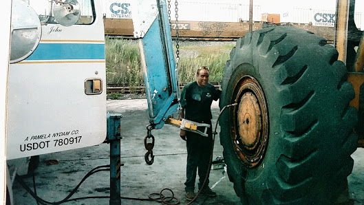 J & P Truck Repair LLC featured image