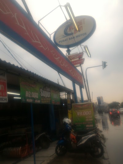 Photos of Planet Ban Parakan Jaya