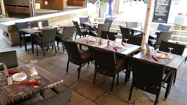 Art Scene Bistro Club