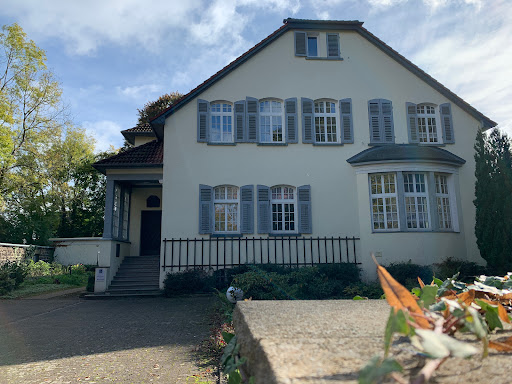 HEINRICH IMMOBILIEN OHG