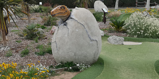 Golf at Seafield Gardens - Thumbnail
