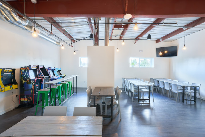 Full Tank Coffee by null