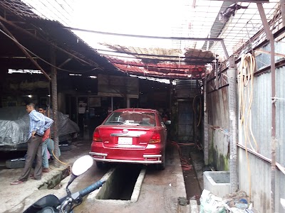 Photos of He Workshop