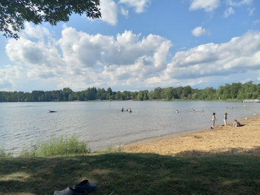 Lakeside Bar Grill & Lodging - Thumbnail