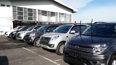 Photos of Daihatsu Tunas