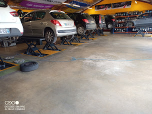 Photo n°18 de Pneus Malin à Luisant (Service de nettoyage et d'entretien)