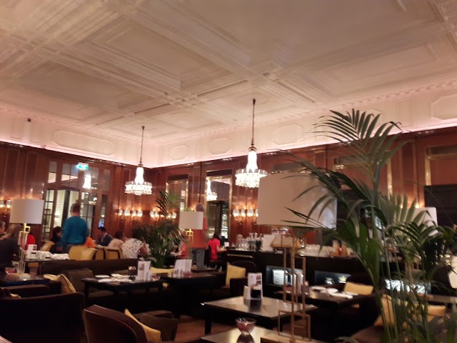 Bristol Lounge