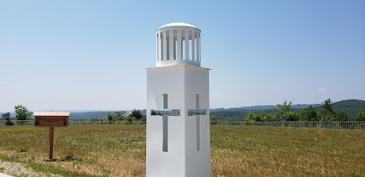 Branson Cross - Visual