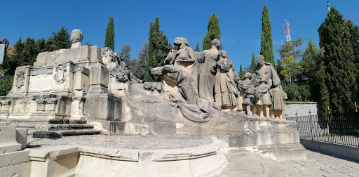 Monumento Antiguo del Sagrado Corazón de Jesús