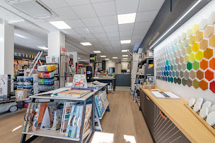 Photo n°3 de Nuances Unikalo Brignoles à Brignoles (Magasin de papiers peints)