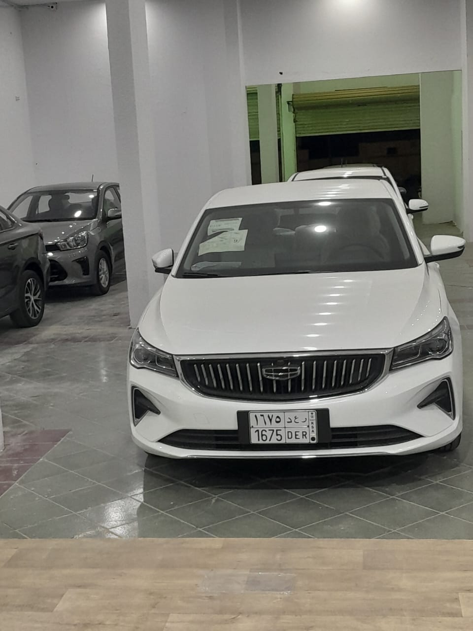 فور ويل لتأجير السيارات - صورة 3