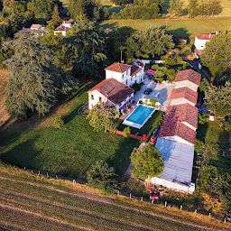 Photo n°9 de La Ferme De Sicard à Terssac (Chambre d'hôtes)