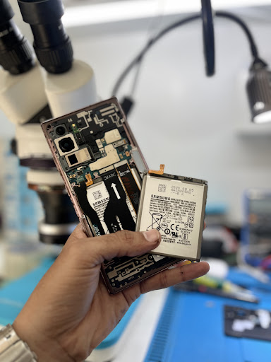 Quick and affordable samsung battery replacement at phonefix professionals. Call us for free esti… post image