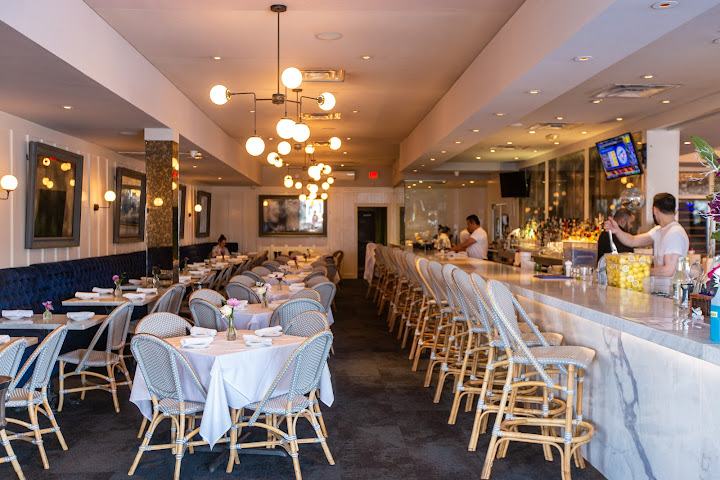 Brasserie 19 by null