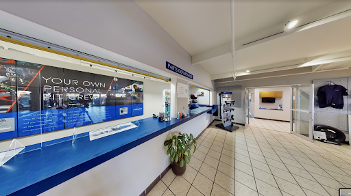 Marin Acura Service & Parts Gallery - United States