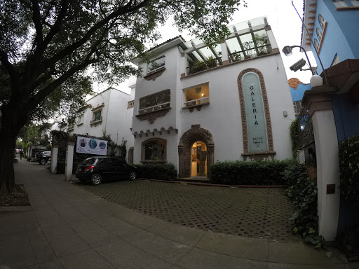 Óscar Roman Gallery, Art & Design