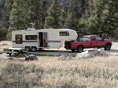 Comales Campground