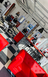 Photo n°3 de Coiffeur chez Max HONFLEUR à Honfleur (Barbier)