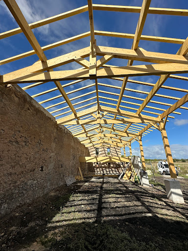 Photo de LR CONSTRUCTION BOIS à Yvrac (33370)