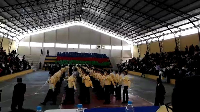 Unidad Educativa Jacinto Collahuazo