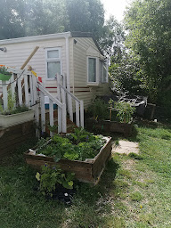 Photo n°45 de Camping Municipal Les Trillots à Ézy-sur-Eure (Terrain de camping)