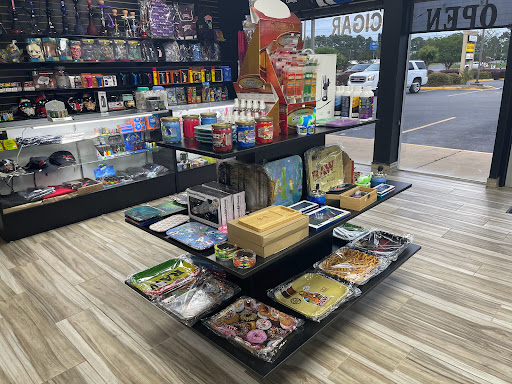 Rose City Cigars, Vapes & More (Smoke Shop) Gallery - United States