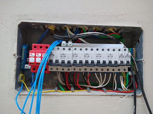 JV Soluções Elétricas - Eletricista Residencial, Comercial e Industrial + Ventiladores