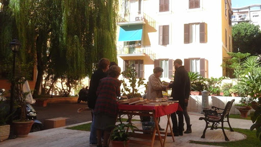 Biblioteca Condominiale AL Cortile - Thumbnail