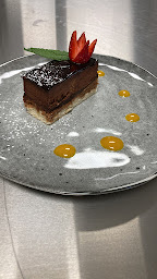 Photo n°15 de Hôtel Restaurant Aux Vieux Arceaux à Mercuer (Hôtel)