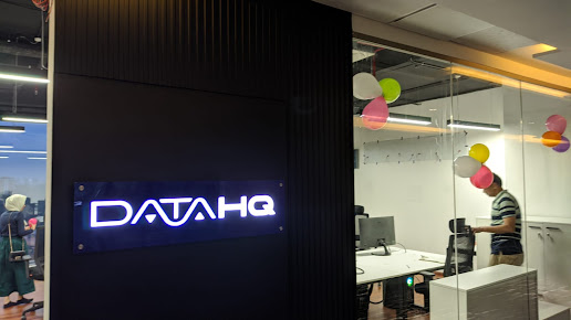 Af1qippmb8byuzxo7ycggqvy790wjhrrqrpyojymbz3e=s516 K No