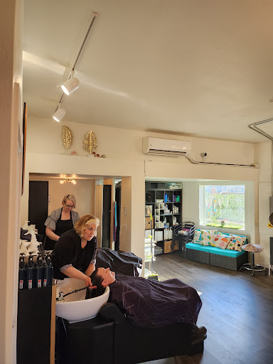 Mothership Salon - Thumbnail