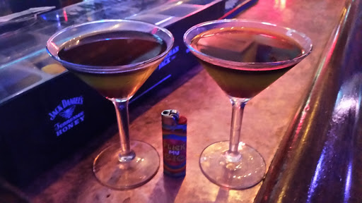 312 Bar - Visual