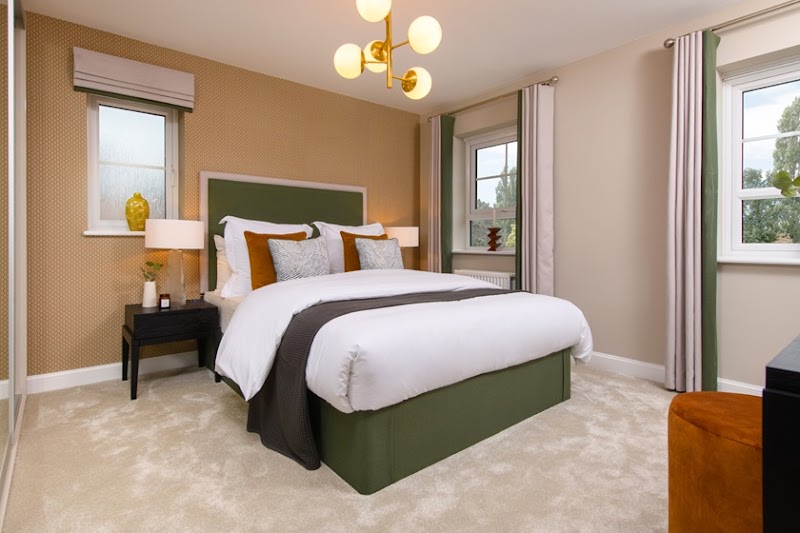 Barratt Homes - Meadow Hill photo 2