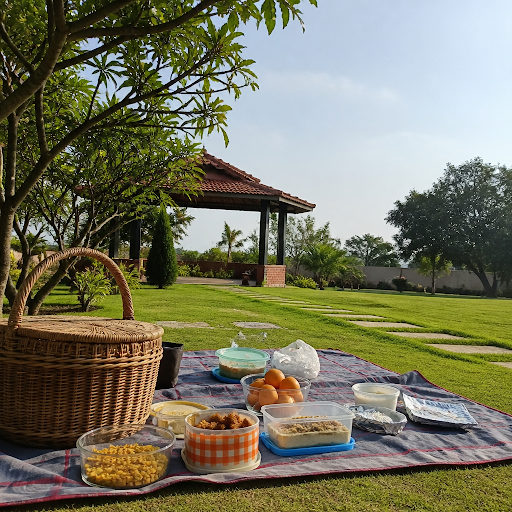 Planning a relaxed day outing with family, friends, or your office team and want the freedom to b… post image