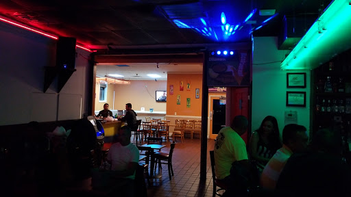 Su Casa Colombia Bar Restaurant - Thumbnail