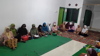 Photos of Masjid Suren GALOMBO
