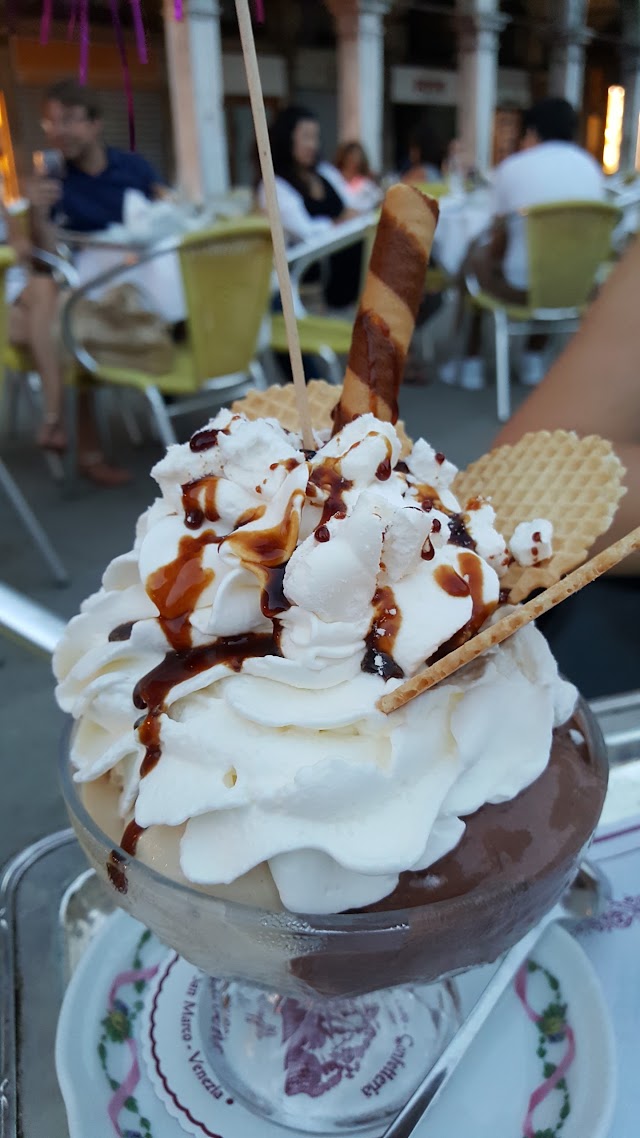 Cafe Lavena