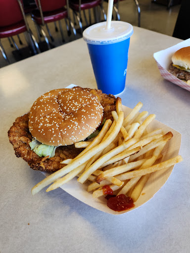 Estes Drive In - Thumbnail