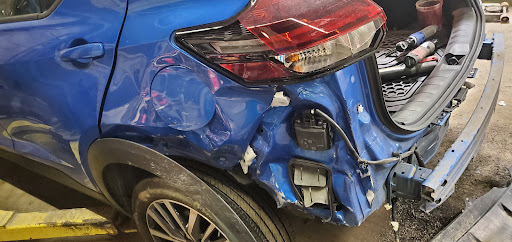A1 Auto Collision - Visual