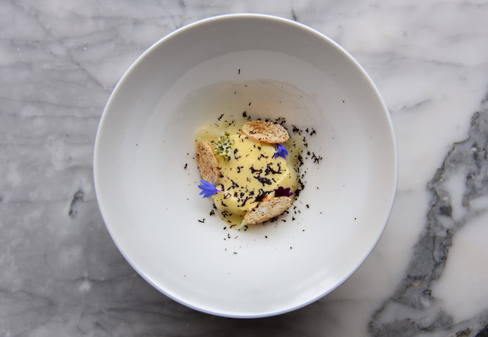 Glovers Alley by Andy McFadden by null